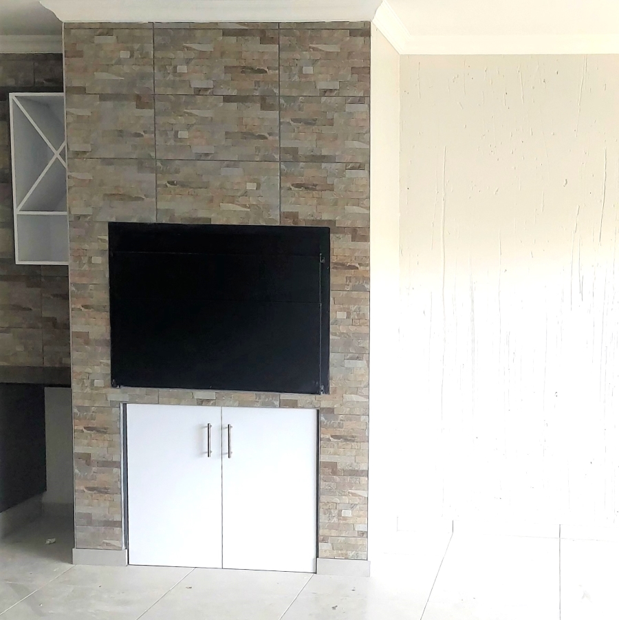 3 Bedroom Property for Sale in Dana Bay Western Cape